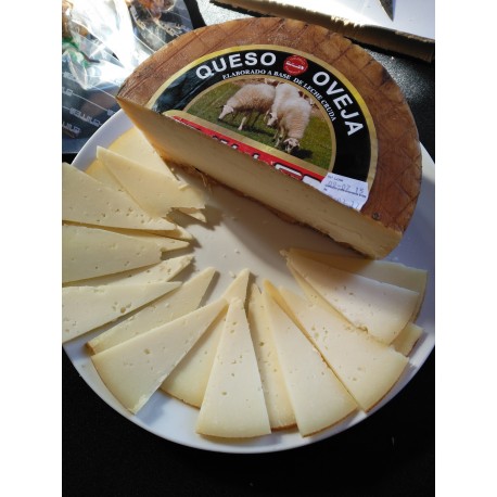 Queso de Oveja Leche Cruda Curado 2.500 kg aprox.
